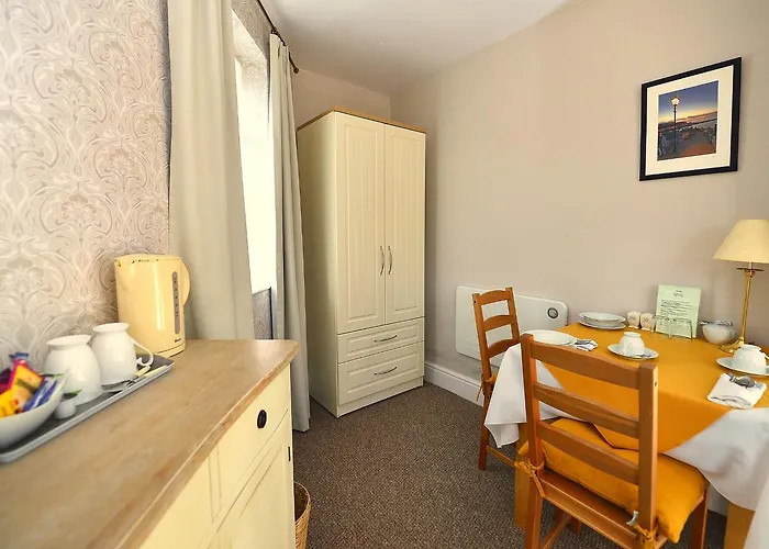 Glen View B & B